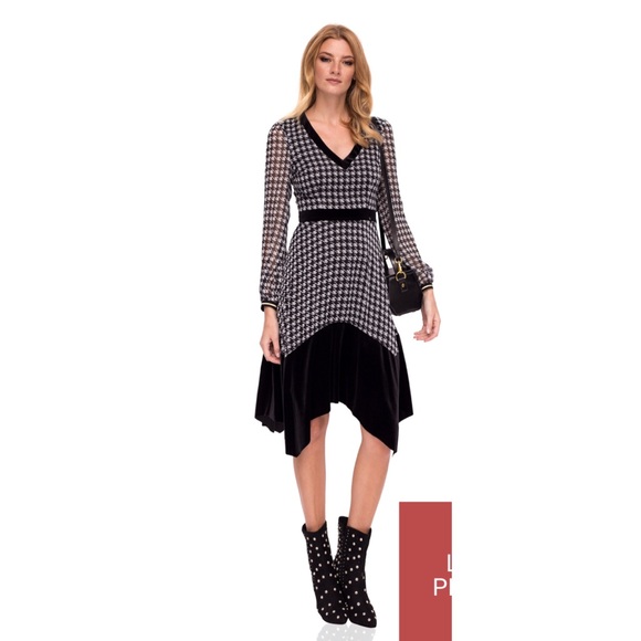 Nissa Dresses & Skirts - 👯‍♀️Host Pick⚡️Nissa Midi Checked Dress